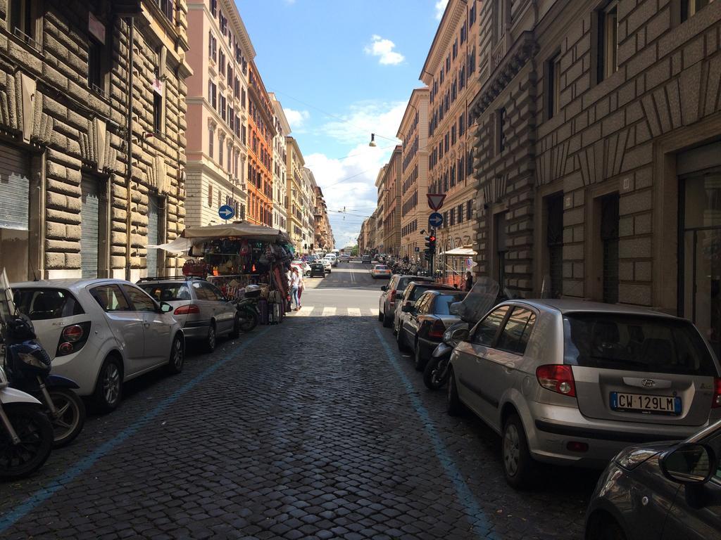 Casa Vacanza Colosseo Roma Ngoại thất bức ảnh